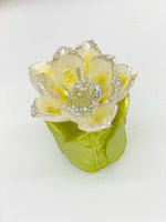 
              2.5" Flower Candle
            