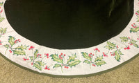 
              48" Tree Skirt
            