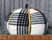 
              Decorative Plaid Fabric Pumpkin
            