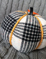 
              Decorative Plaid Fabric Pumpkin
            