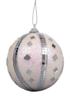 
              Mirror Effect Ball Ornaments
            