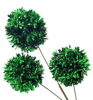 
              Green Tinsel Pom-Pom Pick
            