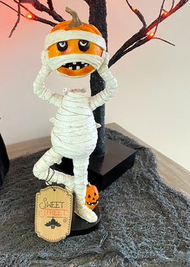🎃 Halloween Mummy Pumpkin Figurine – Seasonal Decor